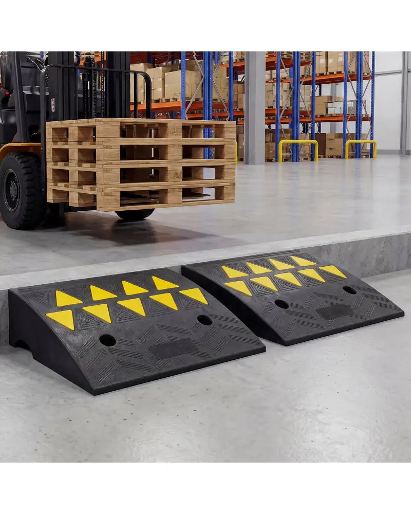 2 Pcs Driveway Threshold Ramps with 5/6 Inch Rise for Medium Trucks-S - Black - Garages