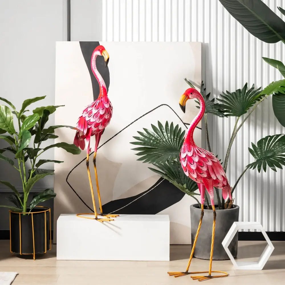 2-Piece Flamingo Garden Statue Set - Red - Outdoor Decor