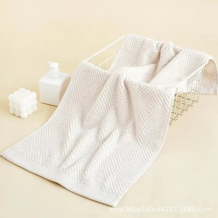 3‑Piece 100% Cotton Bath Towel Set – Soft, Quick‑Dry, Highly Absorbent Combed Cotton Towels (70×140 cm) for Bathroom, Toilet, Home & Family - Oasis Home Essentials