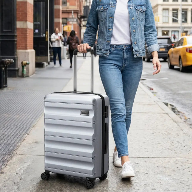 3-Piece Hardside Luggage Set 20/24/28 Inch Lightweight Hardside Suitcases-Gray - Gray - Camping