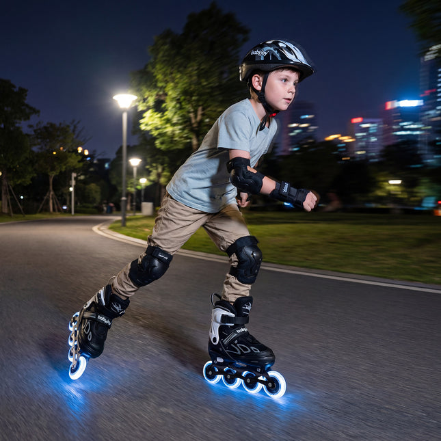 4 Sizes Adjustable Blade Roller with Light-up Wheels for Youth-Black