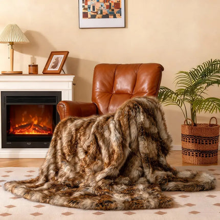 540GSM Soft Plush Fuzzy Luxury Faux Raccoon Fur Blanket for Bed-M Costway