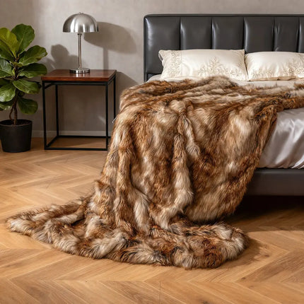 540GSM Soft Plush Fuzzy Luxury Faux Raccoon Fur Blanket for Bed-M Costway