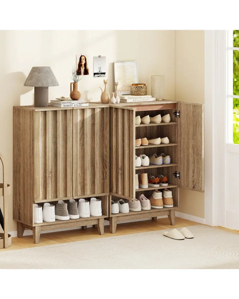 6-Tier Shoe Storage Organizer with 2 Fluted Doors-Oak - Oak - Shoe Racks & Storage Benches