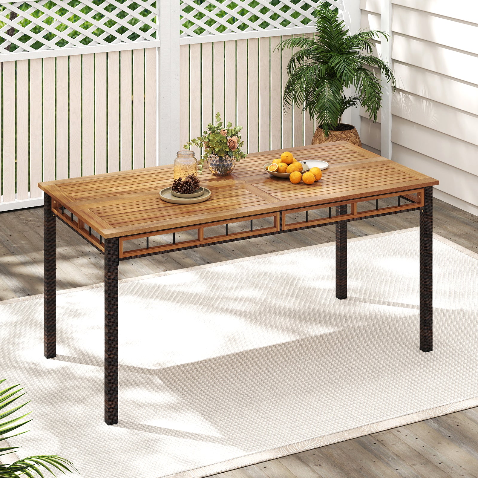 Table à manger d'extérieur de 63 pouces avec plateau en bois d'acacia à lattes