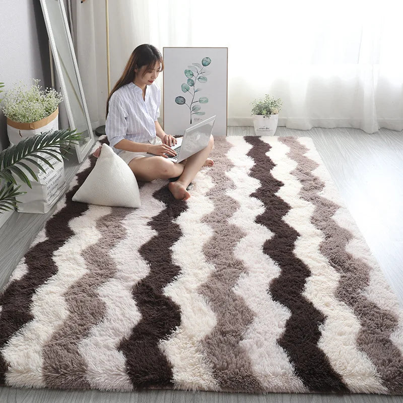 White Fluffy Rug Soft Non-Slip Modern Bedroom & Living Room Carpet