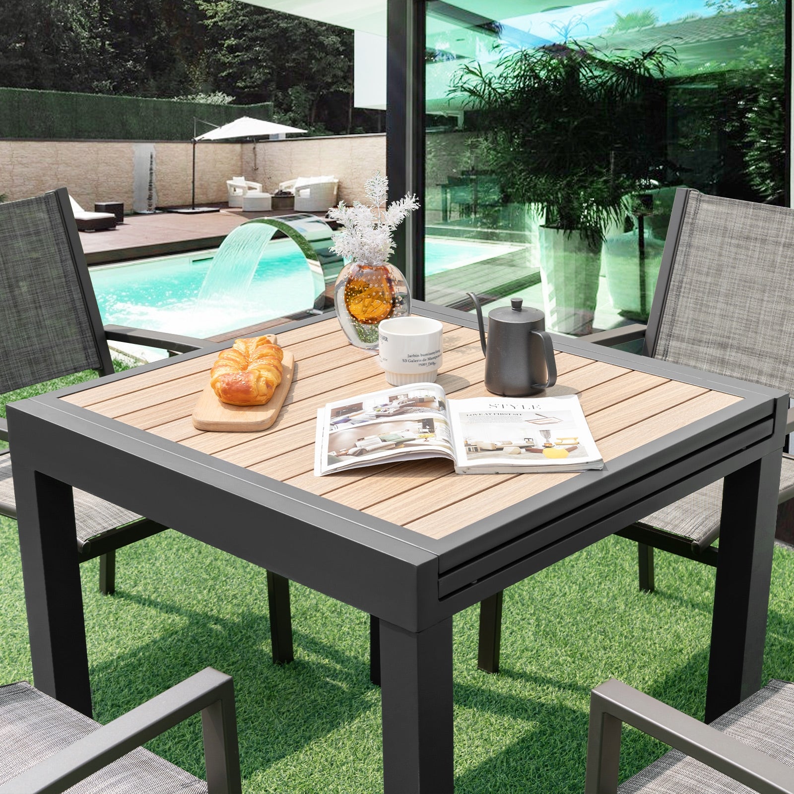 Table de patio extensible de 80 à 160 cm pour 4 à 6 personnes - Naturelle