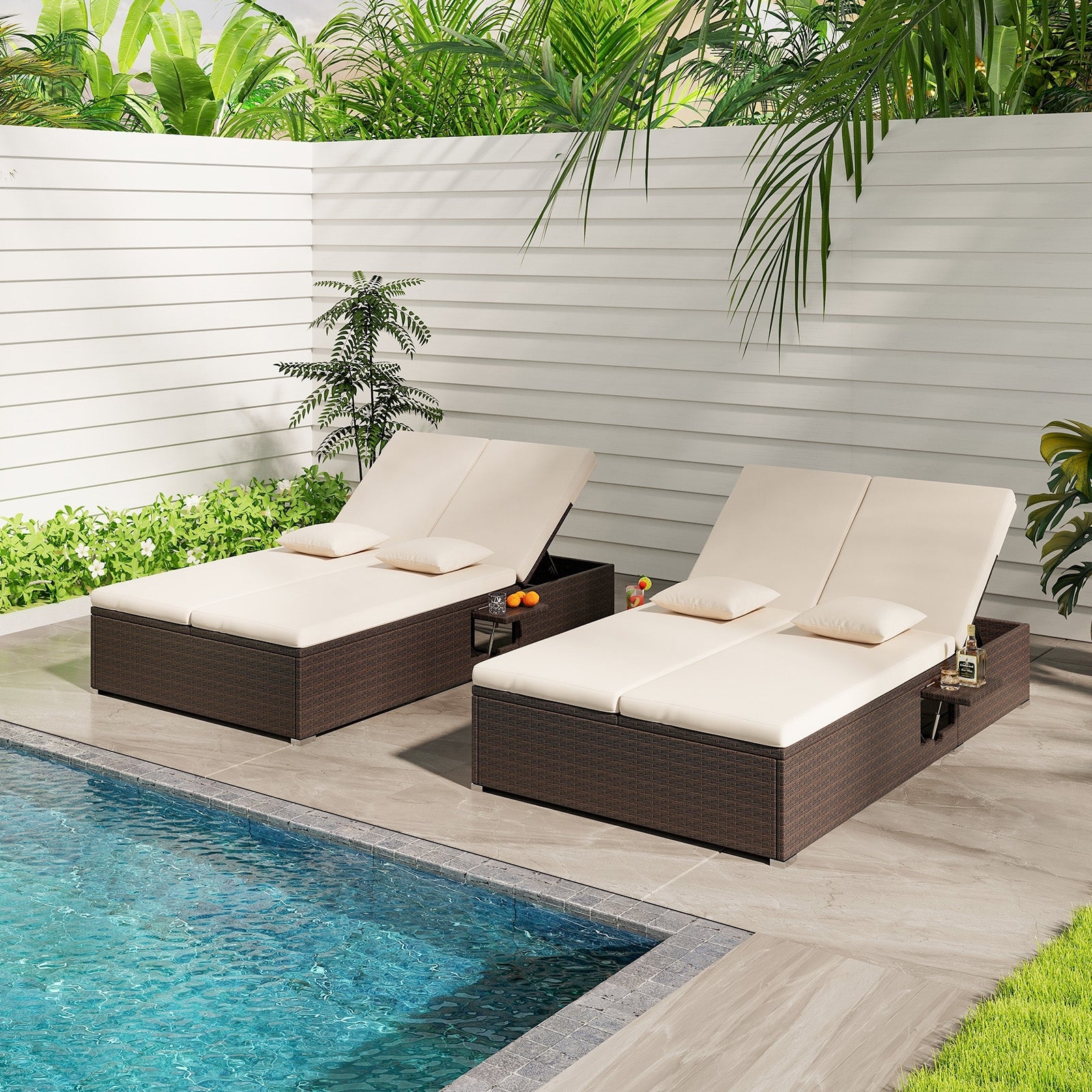 Bain de soleil double de patio avec coussins et tablettes latérales pliables – Beige