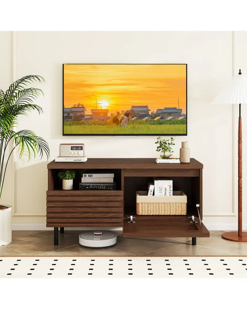 Mid Century Fluted TV Stand for 40 Inch TV Modern Entertainment Center with Open Compartment-Walnut - Walnut