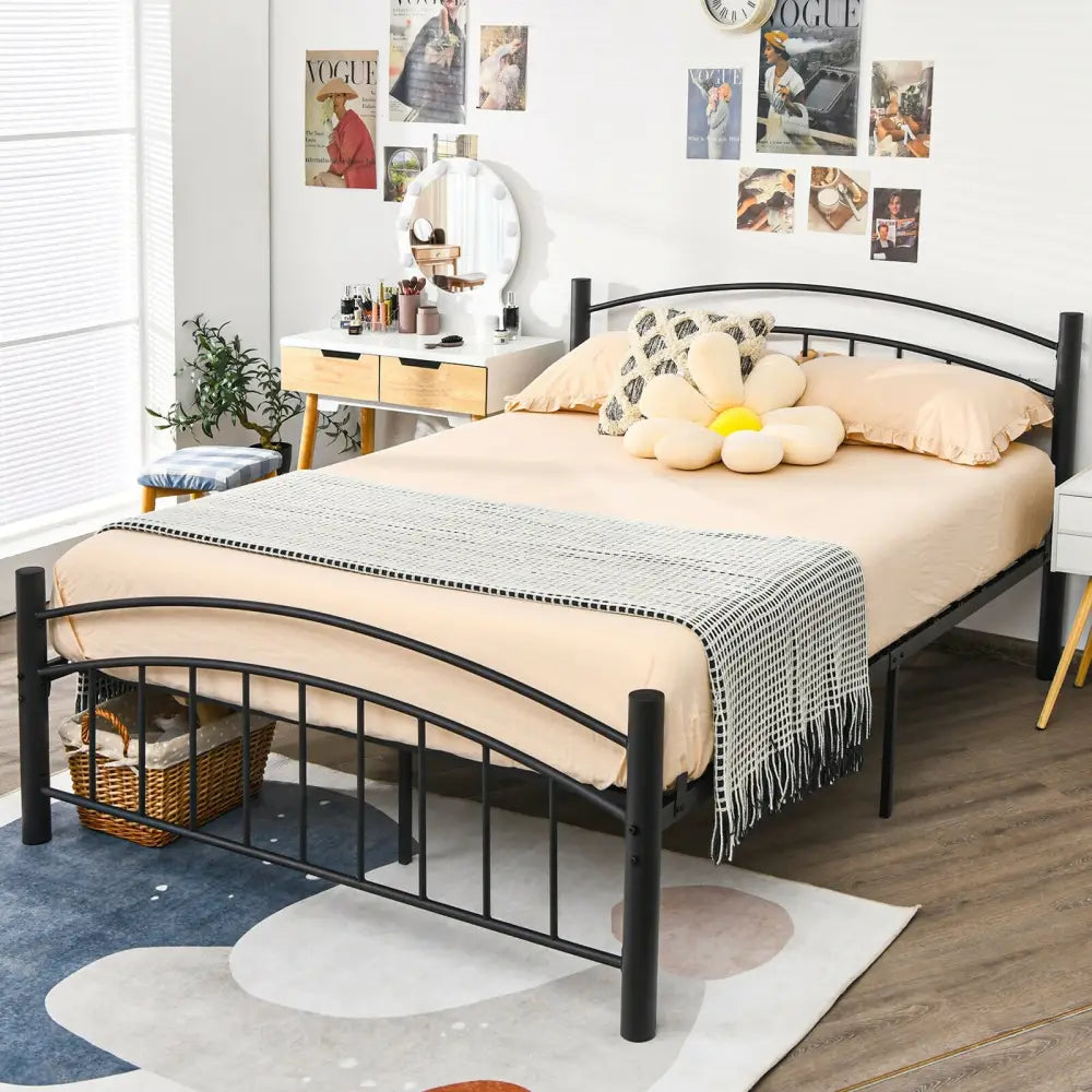 Modern Platform Bed with Headboard and Footboard-Queen Size - Black - Simple Bed Frame