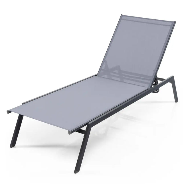 Outdoor Adjustable Chaise Lounge Chair with Lay Flat Position and Quick-Drying Fabric - Multicolor - Outdoor Chaise