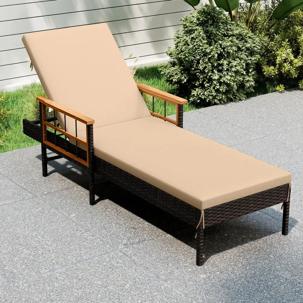 Outdoor Reclining Lounger Chair with 4-Level Adjustable Backrest-Beige - Beige - Outdoor Chaise Lounges