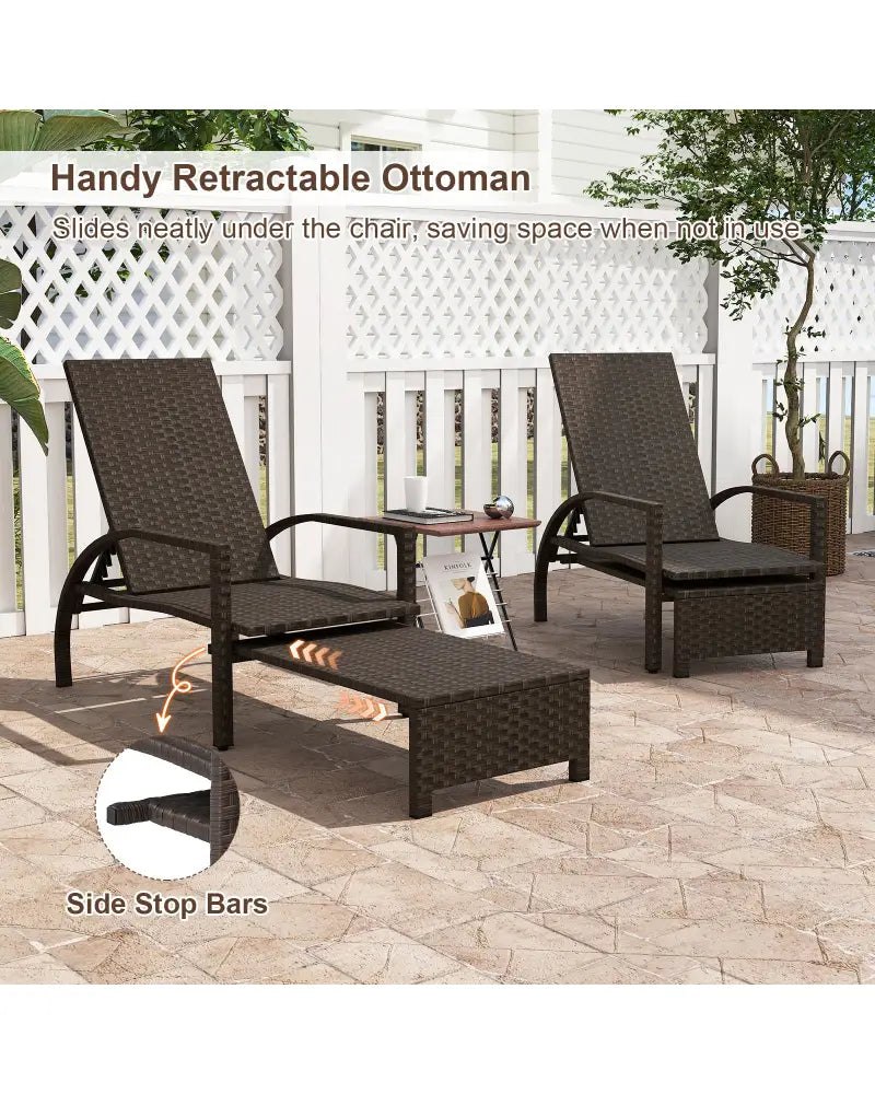 Patio Chaise Lounge Outdoor Rattan Lounge Chair with Retractable Ottoman - Brown - Outdoor Chaise Lounges