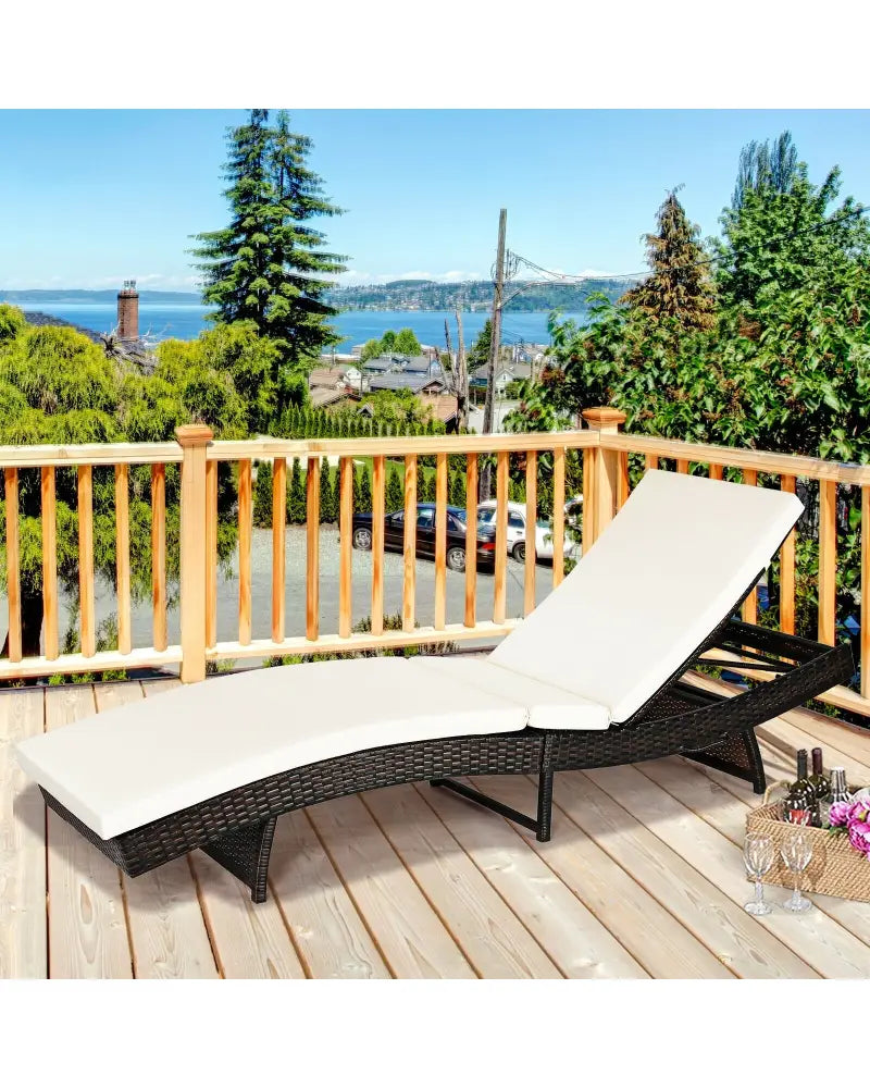 Patio Folding Chaise Lounge with 5 Adjustable Levels and Cushion-White - White - Outdoor Chaise Lounges