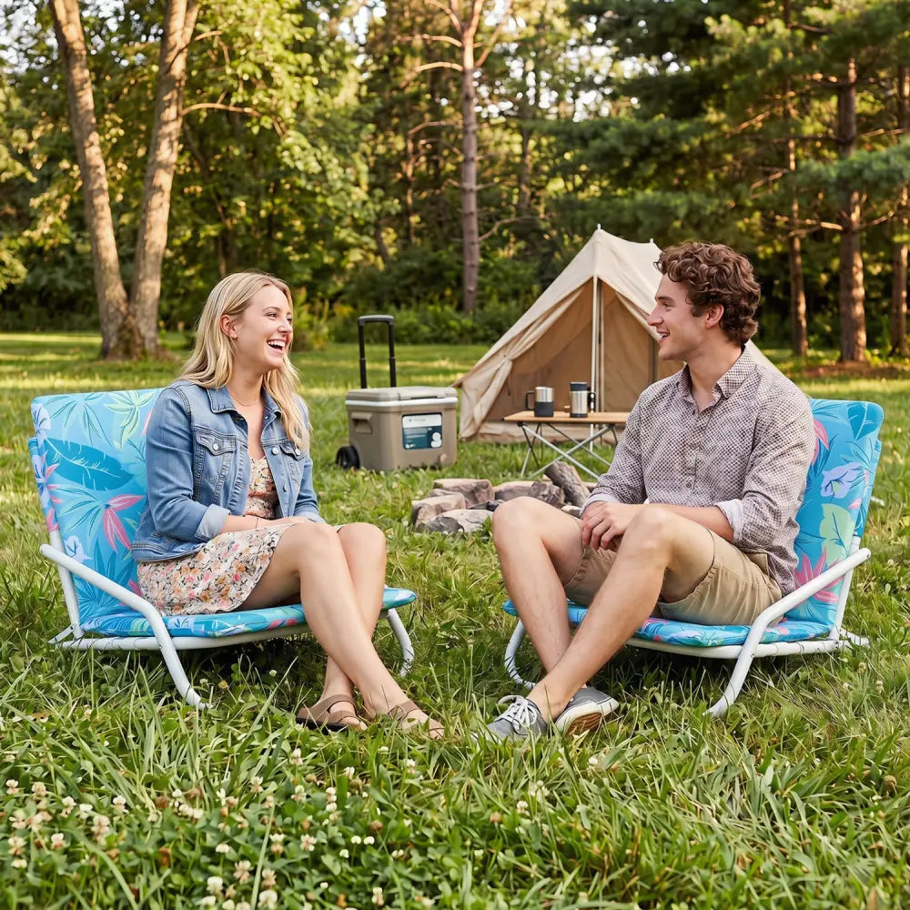 Set of 2 Folding Beach Chairs with Sponge Padded Seat for Camping-Color - Color - Beach & Lawn Chairs